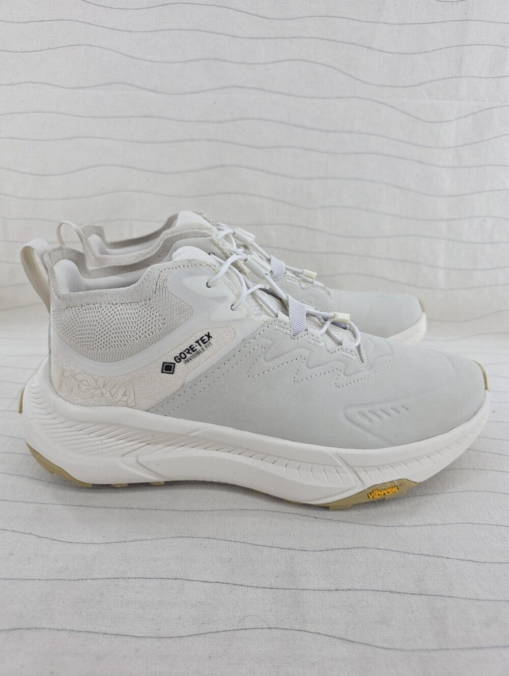 Hoka Womens Transport Chukka GTX Alabaster Beige Mid-Top Hiking Shoes Size 9.5B